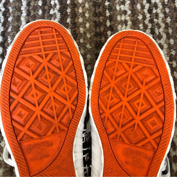 Mens High-Top converse Sneakers - Black and White - Picture 11 of 13